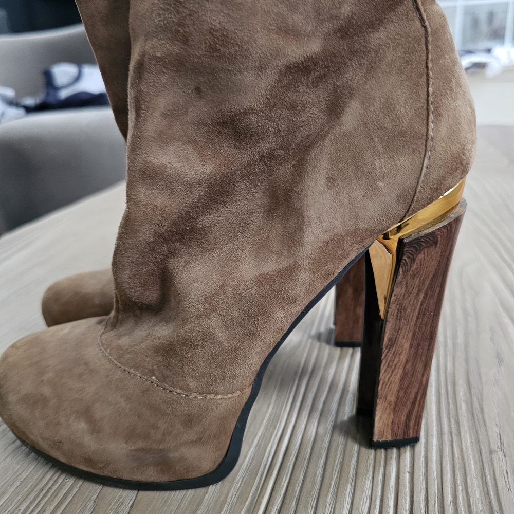 Nine West Leather Elegant Brown Suede Gold Tream Block Heel Women's Boots Size 8